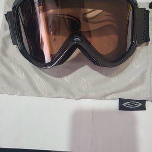 Smith snow goggles